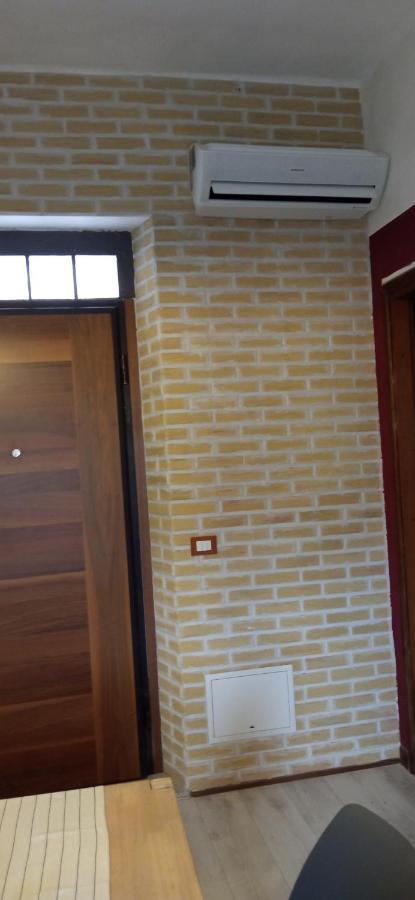 Interno 12 Apartment Vercelli Bagian luar foto